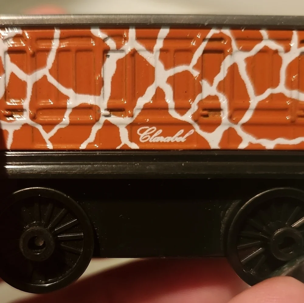 Thomas the Train Clarabel giraffe Sodor Safari‎ die-cast train car